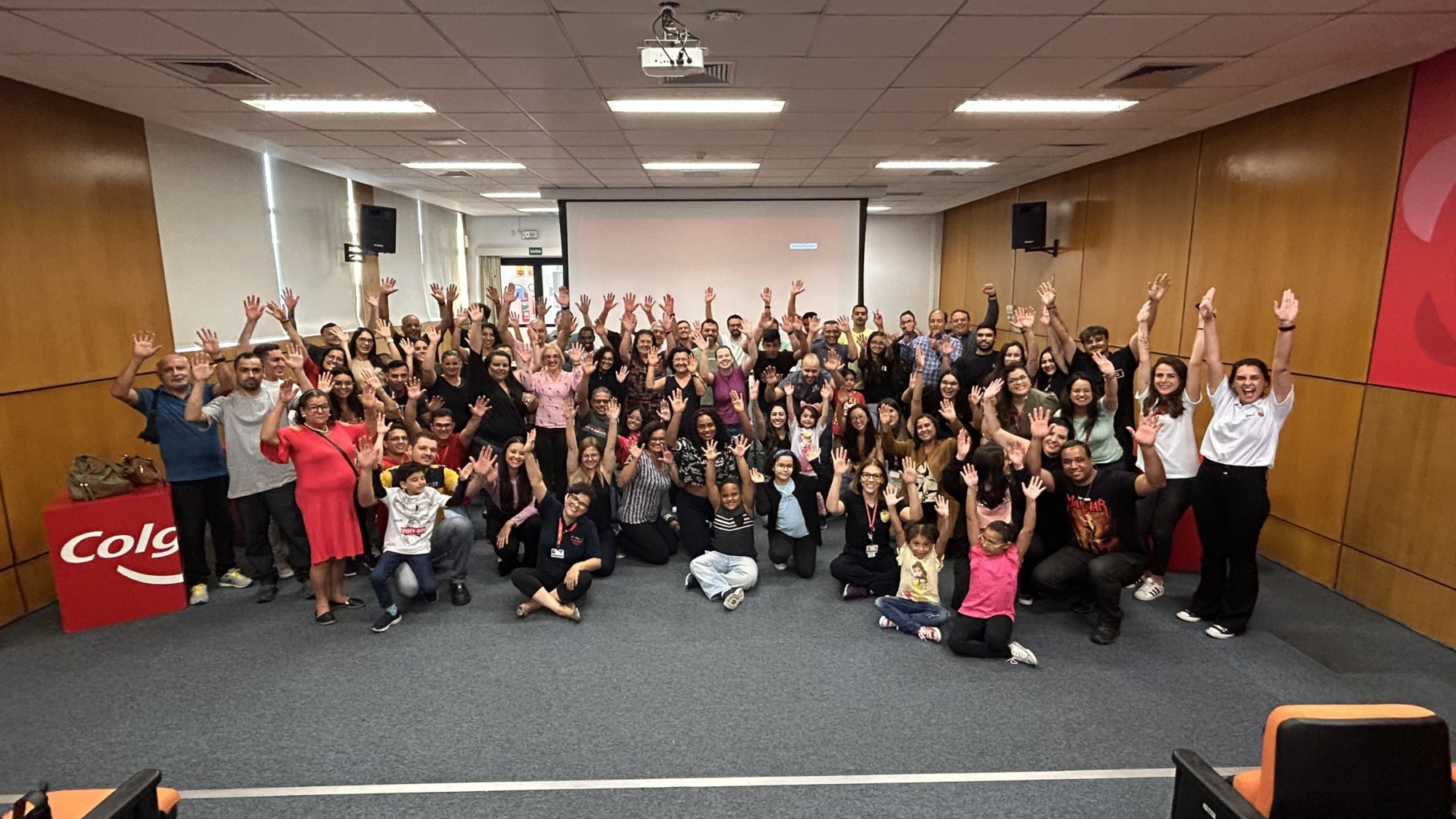 Família Colgate JG – VA – nov/23